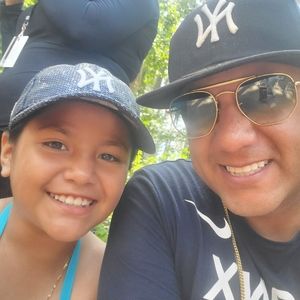 Meet your Posher, Moises